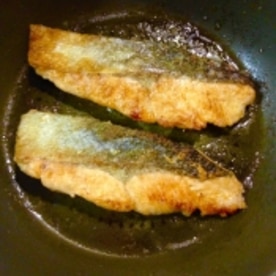 子供が食べやすい 生秋鮭のバターソテー レシピ 作り方 By うみ ひま 楽天レシピ